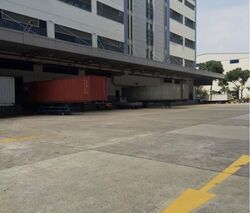 Pandan Crescent (D5), Factory #591235821